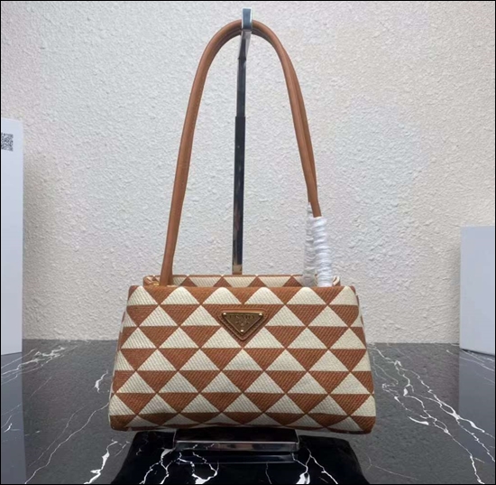 926d16f11e3dd36129918bac00caad9b_1666757891_0233.jpg 926d16f11e3dd36129918bac00caad9b_1666757891_0233.jpg