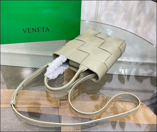 1596584a8bfa98104f2fcc25ec8d9580_1669002264_0232.jpg 1596584a8bfa98104f2fcc25ec8d9580_1669002264_0232.jpg