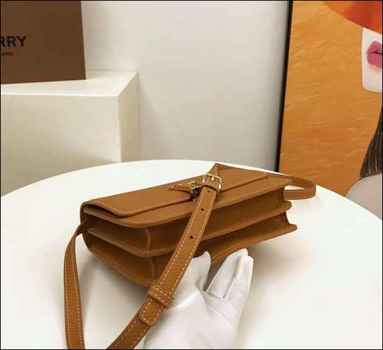 86e7b5ef195e8e4739a271f51240fa4b_1668668051_2001.jpg 86e7b5ef195e8e4739a271f51240fa4b_1668668051_2001.jpg