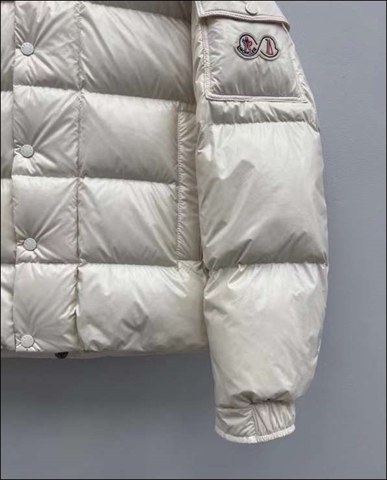 b14256f6dc1080e772fa5f21e1693a0c_1671611702_099.jpg b14256f6dc1080e772fa5f21e1693a0c_1671611702_099.jpg