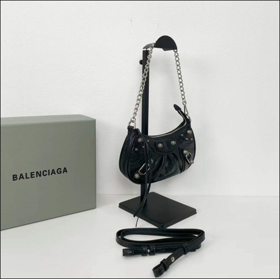 cc443e2dc07754f06d8784311e81b74b_1671433279_9565.jpg cc443e2dc07754f06d8784311e81b74b_1671433279_9565.jpg