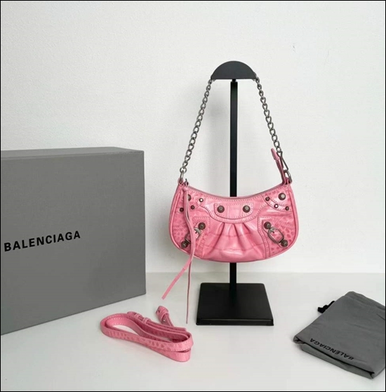 cc443e2dc07754f06d8784311e81b74b_1671433377_3607.jpg cc443e2dc07754f06d8784311e81b74b_1671433377_3607.jpg