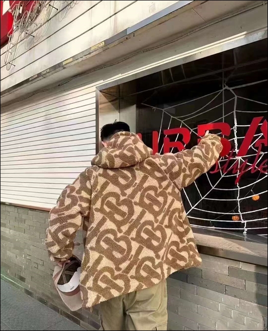 cfbf675d75cd67ab2fef108616b575fb_1670199785_4096.jpg cfbf675d75cd67ab2fef108616b575fb_1670199785_4096.jpg