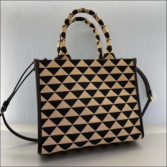 1a16117903d1e6a87aee44ccf5832030_1677202525_6358.jpg 1a16117903d1e6a87aee44ccf5832030_1677202525_6358.jpg