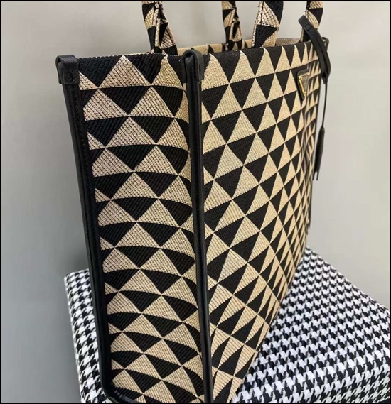 1a16117903d1e6a87aee44ccf5832030_1677202545_0953.jpg 1a16117903d1e6a87aee44ccf5832030_1677202545_0953.jpg