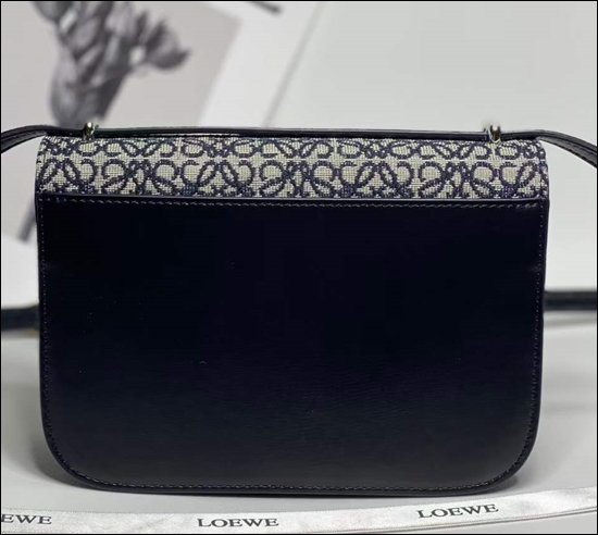 f65b1aac72b0d325763568afca2881ca_1676434201_0212.jpg f65b1aac72b0d325763568afca2881ca_1676434201_0212.jpg