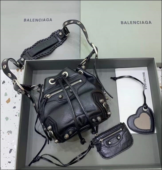 07c7a640ba3032afaefe5c73c0e3870c_1678277165_0719.jpg 07c7a640ba3032afaefe5c73c0e3870c_1678277165_0719.jpg