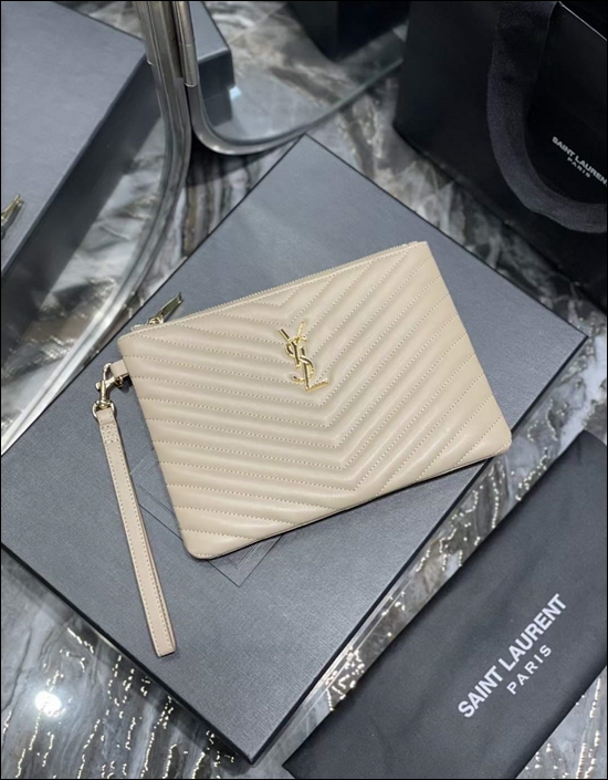 611dc668238d8f664efe240a1226928a_1679635953_0388.jpg 611dc668238d8f664efe240a1226928a_1679635953_0388.jpg