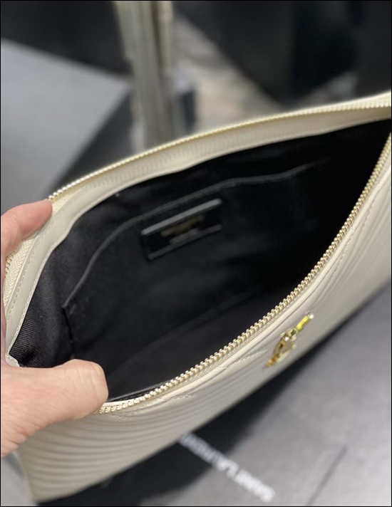 611dc668238d8f664efe240a1226928a_1679636066_0526.jpg 611dc668238d8f664efe240a1226928a_1679636066_0526.jpg