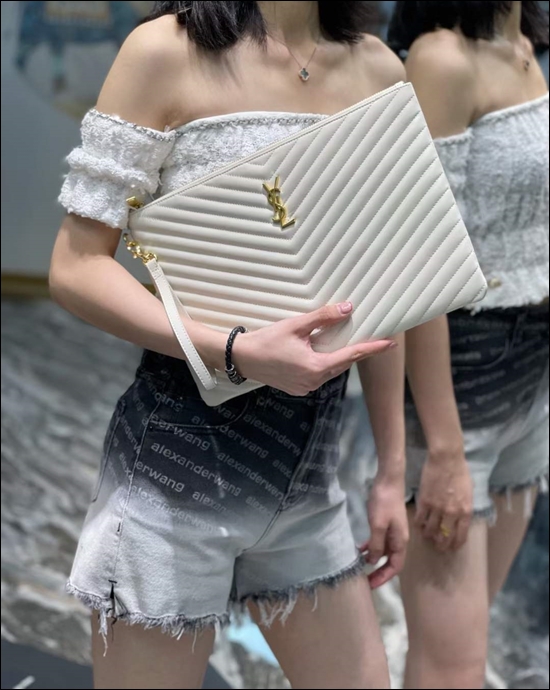 611dc668238d8f664efe240a1226928a_1679636192_2013.jpg 611dc668238d8f664efe240a1226928a_1679636192_2013.jpg