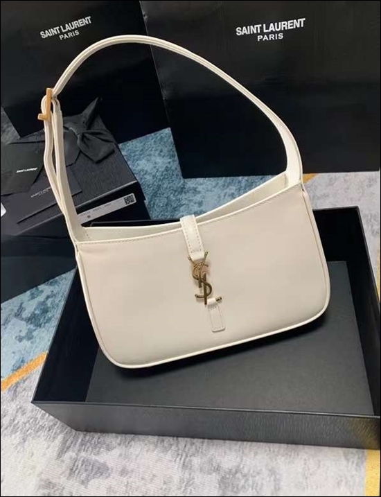 13ae4d5a7dd55788d98946b6d31ff89d_1681799683_8708.jpg 13ae4d5a7dd55788d98946b6d31ff89d_1681799683_8708.jpg