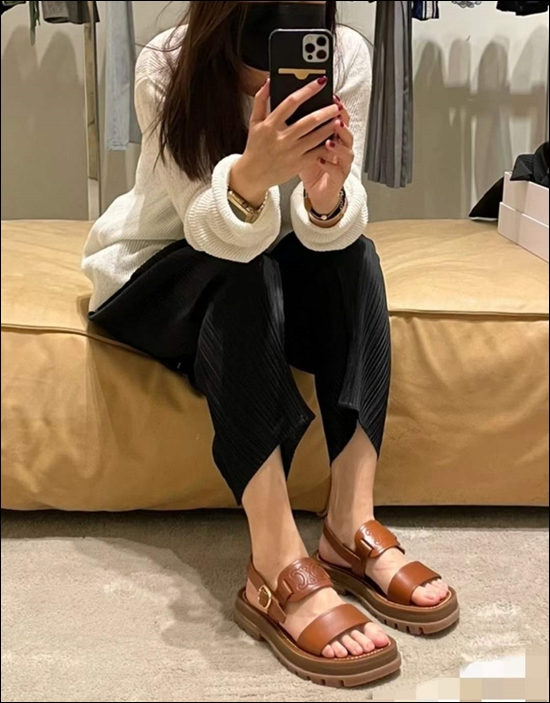 436aaa9908bb27190708f7baa5f6193c_1680680877_1946.jpg 436aaa9908bb27190708f7baa5f6193c_1680680877_1946.jpg