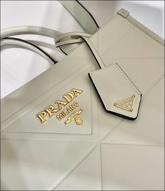 44d3e1b677775d6381955810690ad51d_1680765115_3145.jpg 44d3e1b677775d6381955810690ad51d_1680765115_3145.jpg