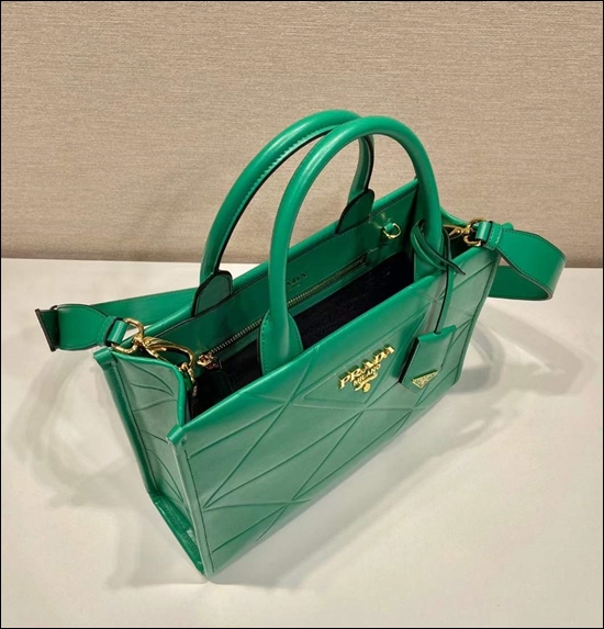 44d3e1b677775d6381955810690ad51d_1680765221_8996.jpg 44d3e1b677775d6381955810690ad51d_1680765221_8996.jpg