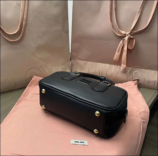 5d1cc7083bfcf10561f1a393b9b64ca7_1681712431_1237.jpg 5d1cc7083bfcf10561f1a393b9b64ca7_1681712431_1237.jpg