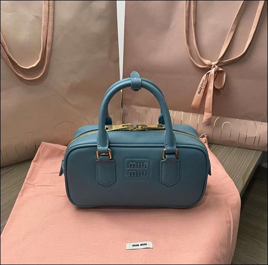 5d1cc7083bfcf10561f1a393b9b64ca7_1681712467_3514.jpg 5d1cc7083bfcf10561f1a393b9b64ca7_1681712467_3514.jpg