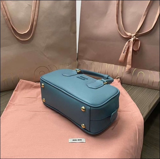 5d1cc7083bfcf10561f1a393b9b64ca7_1681712468_4444.jpg 5d1cc7083bfcf10561f1a393b9b64ca7_1681712468_4444.jpg