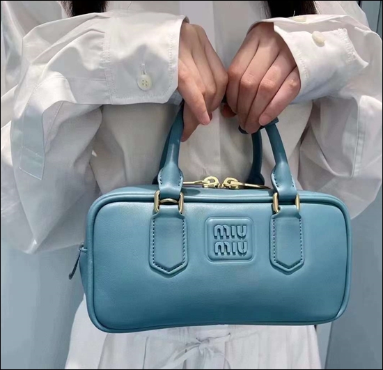 5d1cc7083bfcf10561f1a393b9b64ca7_1681712471_4828.jpg 5d1cc7083bfcf10561f1a393b9b64ca7_1681712471_4828.jpg