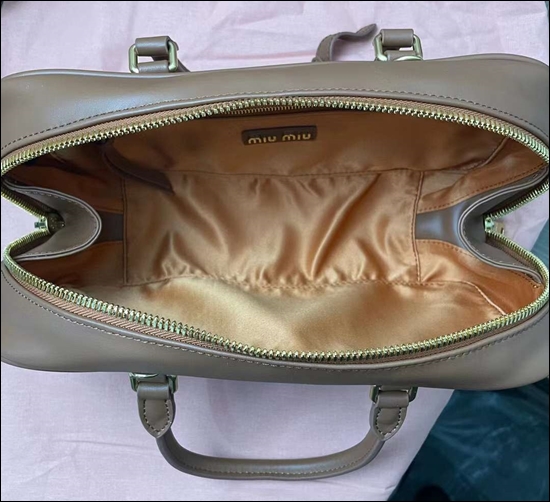 5d1cc7083bfcf10561f1a393b9b64ca7_1681712494_248.jpg 5d1cc7083bfcf10561f1a393b9b64ca7_1681712494_248.jpg