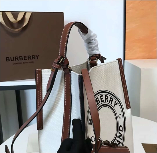 181a35b3f0ded375b3e5225508eb1665_1682999284_5751.jpg 181a35b3f0ded375b3e5225508eb1665_1682999284_5751.jpg