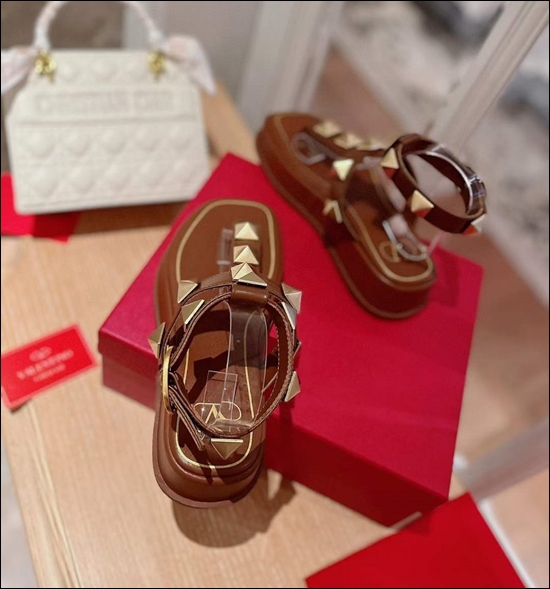 64e077ec4ffc3bf57e90604213173b5b_1683023379_1827.jpg 64e077ec4ffc3bf57e90604213173b5b_1683023379_1827.jpg