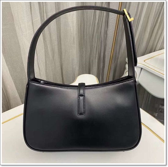 17f9d6c4b503ec1e5e6604a7a3696c89_1688050508_4887.jpg 17f9d6c4b503ec1e5e6604a7a3696c89_1688050508_4887.jpg