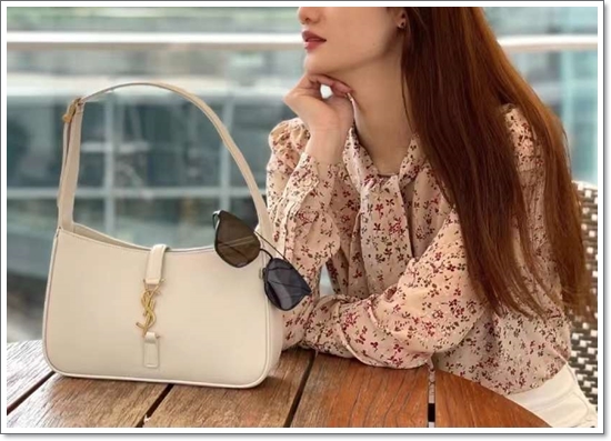 17f9d6c4b503ec1e5e6604a7a3696c89_1688050607_7348.jpg 17f9d6c4b503ec1e5e6604a7a3696c89_1688050607_7348.jpg