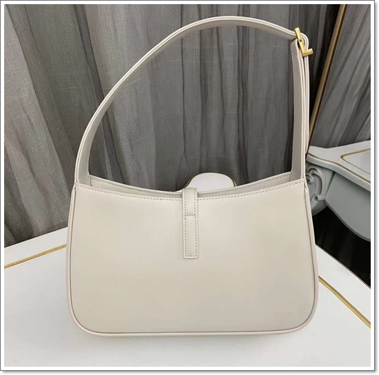 17f9d6c4b503ec1e5e6604a7a3696c89_1688050608_2354.jpg 17f9d6c4b503ec1e5e6604a7a3696c89_1688050608_2354.jpg