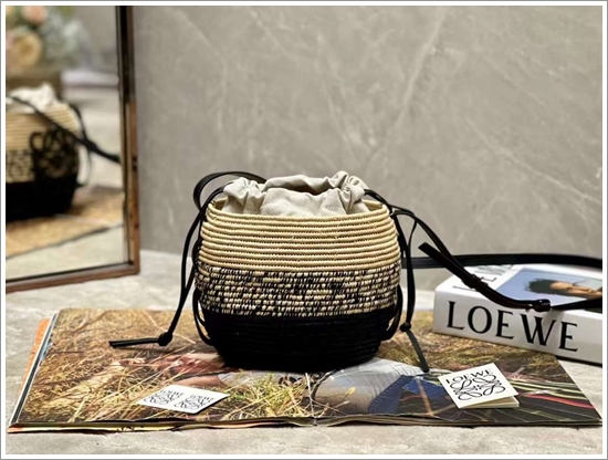 6c1e272075d59e3f3e8039679afe805d_1686558490_0207.jpg 6c1e272075d59e3f3e8039679afe805d_1686558490_0207.jpg