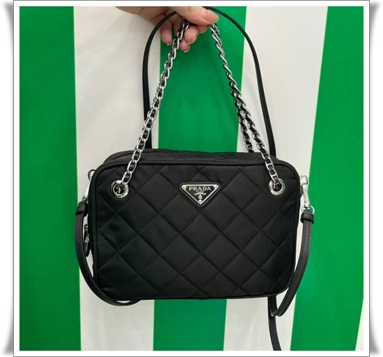 b18e0d4e5e83ef99a2e6b5320ccb4911_1686274735_7373.jpg b18e0d4e5e83ef99a2e6b5320ccb4911_1686274735_7373.jpg