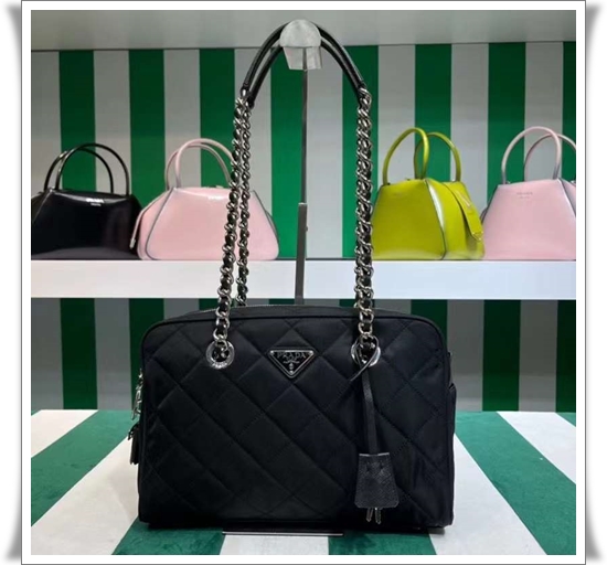 b18e0d4e5e83ef99a2e6b5320ccb4911_1686274743_8114.jpg b18e0d4e5e83ef99a2e6b5320ccb4911_1686274743_8114.jpg