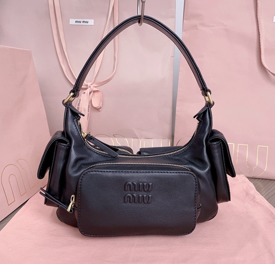 f81242ecf555e832a089292069b654d1_1697177614_5343.jpg f81242ecf555e832a089292069b654d1_1697177614_5343.jpg