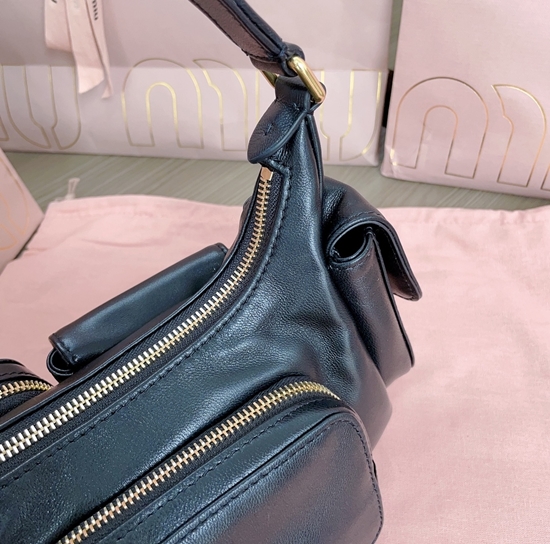 f81242ecf555e832a089292069b654d1_1697177638_9863.jpg f81242ecf555e832a089292069b654d1_1697177638_9863.jpg