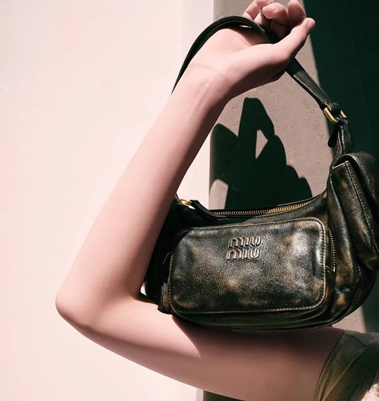 f81242ecf555e832a089292069b654d1_1697177722_5926.jpg f81242ecf555e832a089292069b654d1_1697177722_5926.jpg