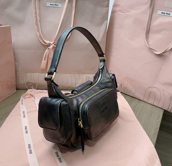 f81242ecf555e832a089292069b654d1_1697177740_4963.jpg f81242ecf555e832a089292069b654d1_1697177740_4963.jpg