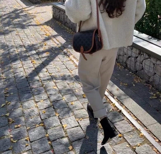 010e0031a1d1929fcad3b99e0a792bd3_1699885745_4707.jpg 010e0031a1d1929fcad3b99e0a792bd3_1699885745_4707.jpg