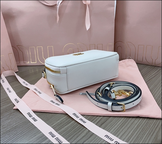 91b822a2a50271e961a7b6c90963a3eb_1699596694_8824.jpg 91b822a2a50271e961a7b6c90963a3eb_1699596694_8824.jpg