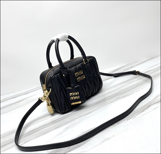 b795d779b7bf6779754e7d7973bb9cfd_1699449699_3795.jpg b795d779b7bf6779754e7d7973bb9cfd_1699449699_3795.jpg