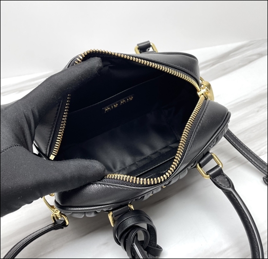 b795d779b7bf6779754e7d7973bb9cfd_1699449734_0253.jpg b795d779b7bf6779754e7d7973bb9cfd_1699449734_0253.jpg