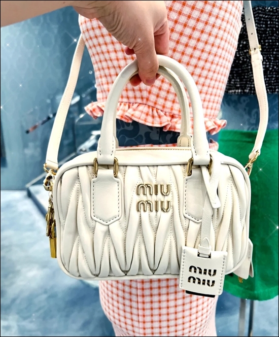 b795d779b7bf6779754e7d7973bb9cfd_1699449793_4724.jpg b795d779b7bf6779754e7d7973bb9cfd_1699449793_4724.jpg