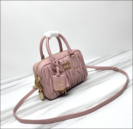 b795d779b7bf6779754e7d7973bb9cfd_1699449803_6243.jpg b795d779b7bf6779754e7d7973bb9cfd_1699449803_6243.jpg