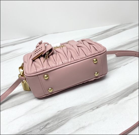 b795d779b7bf6779754e7d7973bb9cfd_1699449822_0638.jpg b795d779b7bf6779754e7d7973bb9cfd_1699449822_0638.jpg