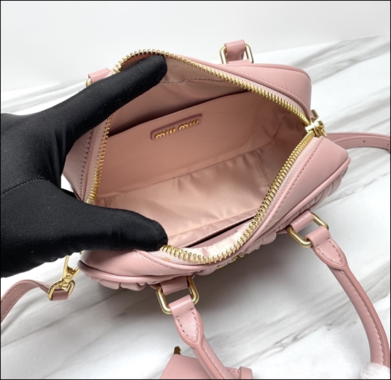 b795d779b7bf6779754e7d7973bb9cfd_1699449835_0364.jpg b795d779b7bf6779754e7d7973bb9cfd_1699449835_0364.jpg