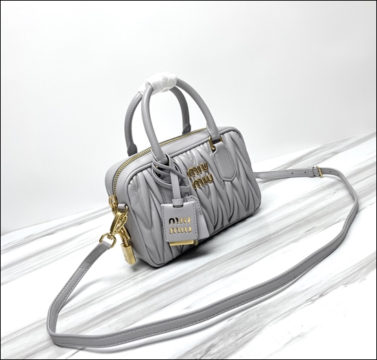 b795d779b7bf6779754e7d7973bb9cfd_1699449883_4207.jpg b795d779b7bf6779754e7d7973bb9cfd_1699449883_4207.jpg