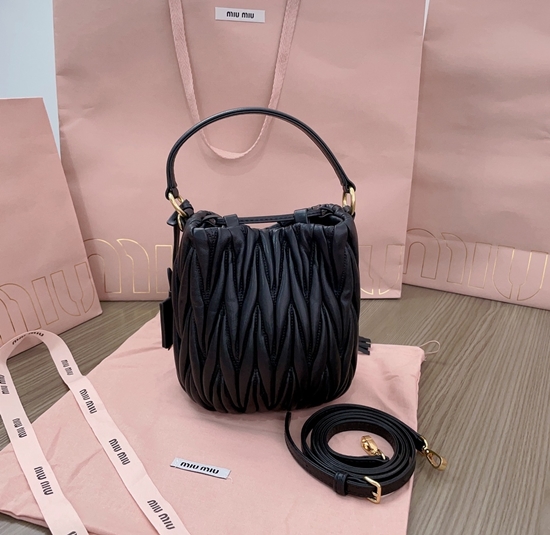 c7550f4f8dc136dbe1693f423c8980de_1699276304_4446.jpg c7550f4f8dc136dbe1693f423c8980de_1699276304_4446.jpg