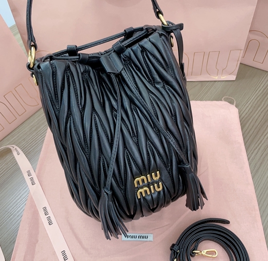 c7550f4f8dc136dbe1693f423c8980de_1699276305_8917.jpg c7550f4f8dc136dbe1693f423c8980de_1699276305_8917.jpg