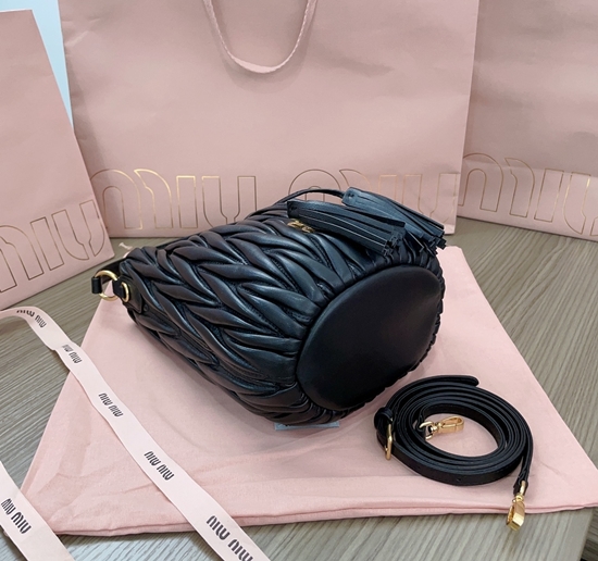 c7550f4f8dc136dbe1693f423c8980de_1699276306_5654.jpg c7550f4f8dc136dbe1693f423c8980de_1699276306_5654.jpg