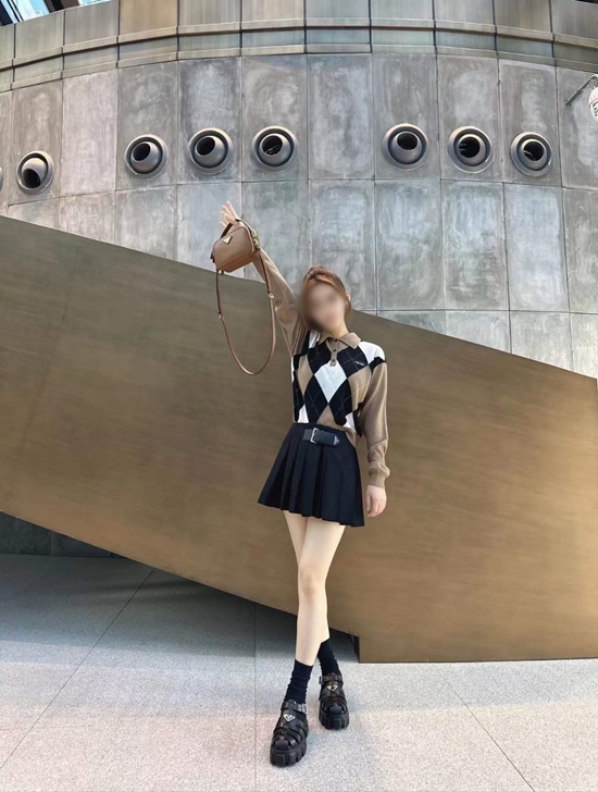 c7550f4f8dc136dbe1693f423c8980de_1699277301_1375.jpg c7550f4f8dc136dbe1693f423c8980de_1699277301_1375.jpg