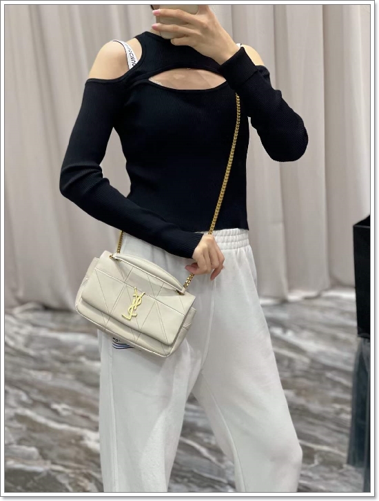 a12a240f581794040a5e860d0267a2ae_1706665036_0588.jpg a12a240f581794040a5e860d0267a2ae_1706665036_0588.jpg