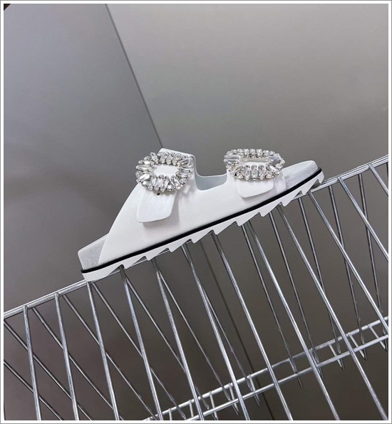 8711e861abf3d804aa1c708f967bfa38_1711668892_0826.jpg 8711e861abf3d804aa1c708f967bfa38_1711668892_0826.jpg